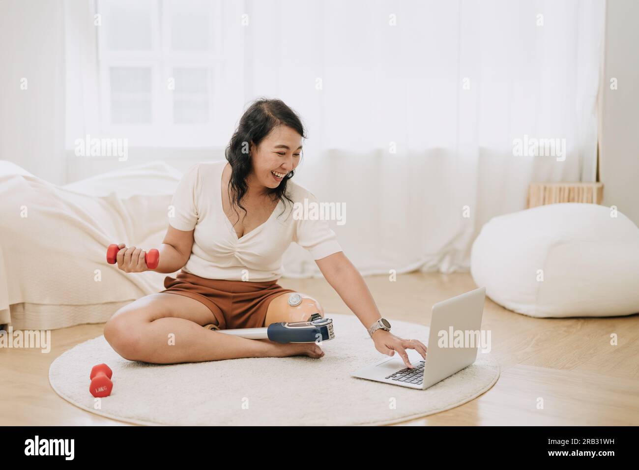 prosthetic leg woman healthcare sport training online exercise activity ...