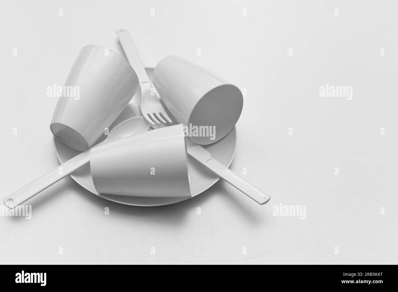 Plates cups Black and White Stock Photos & Images Alamy