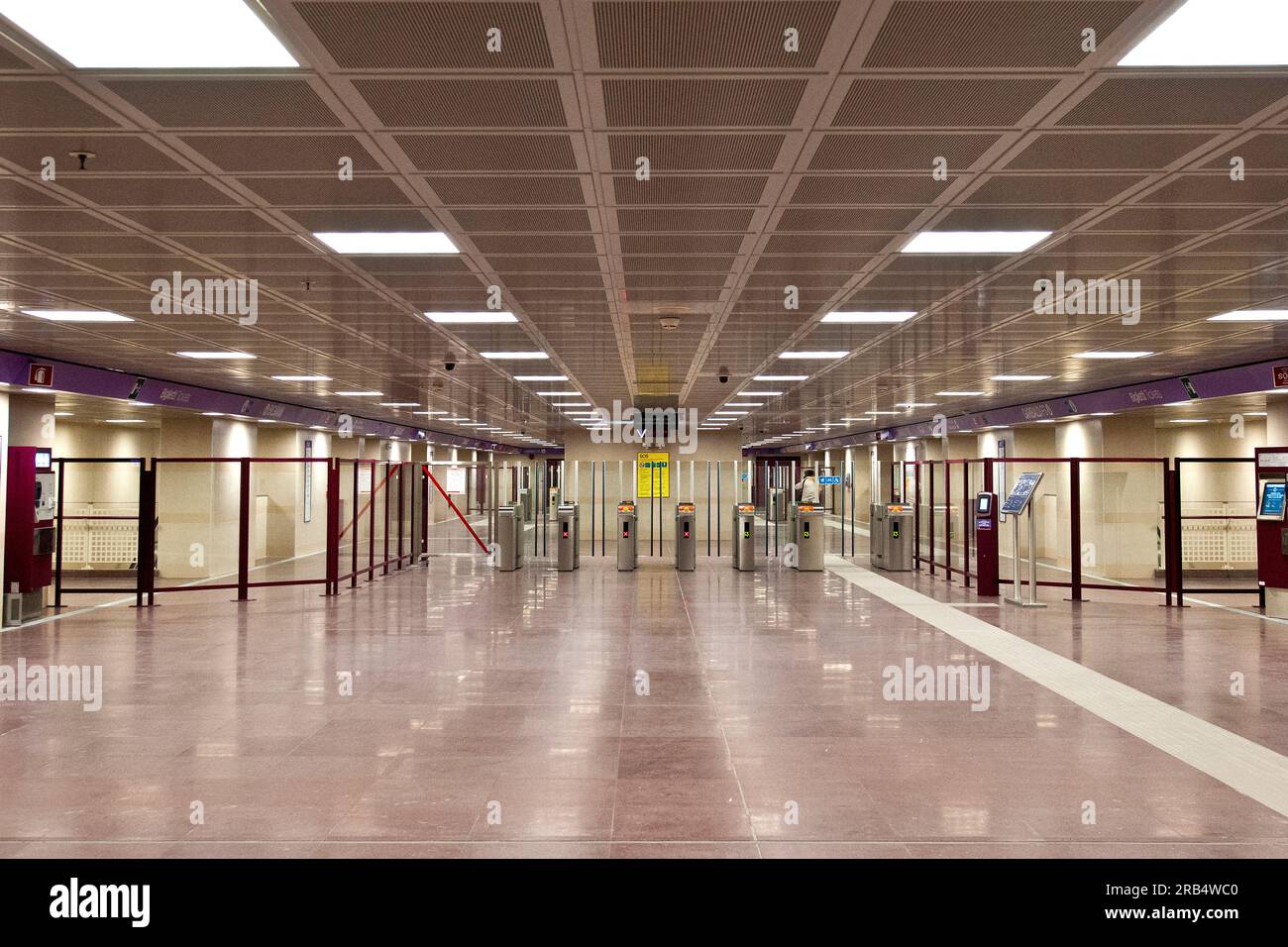 M5. Milan metro line 5 Stock Photo - Alamy