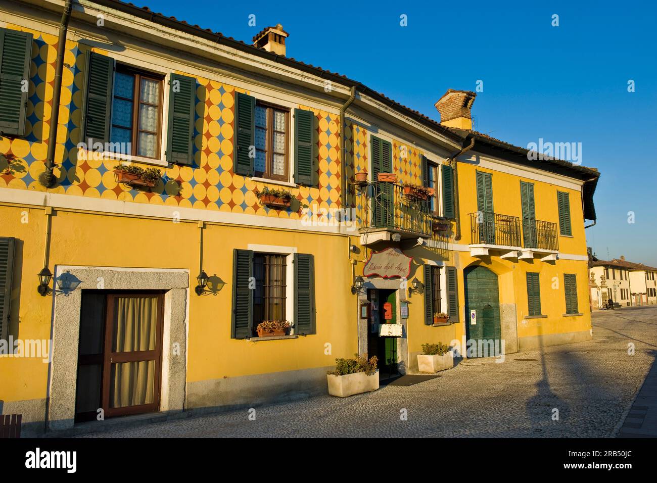 Antica Osteria degli Angeli. Gaggiano. Naviglio Grande. Lombardy. Italy Stock Photo