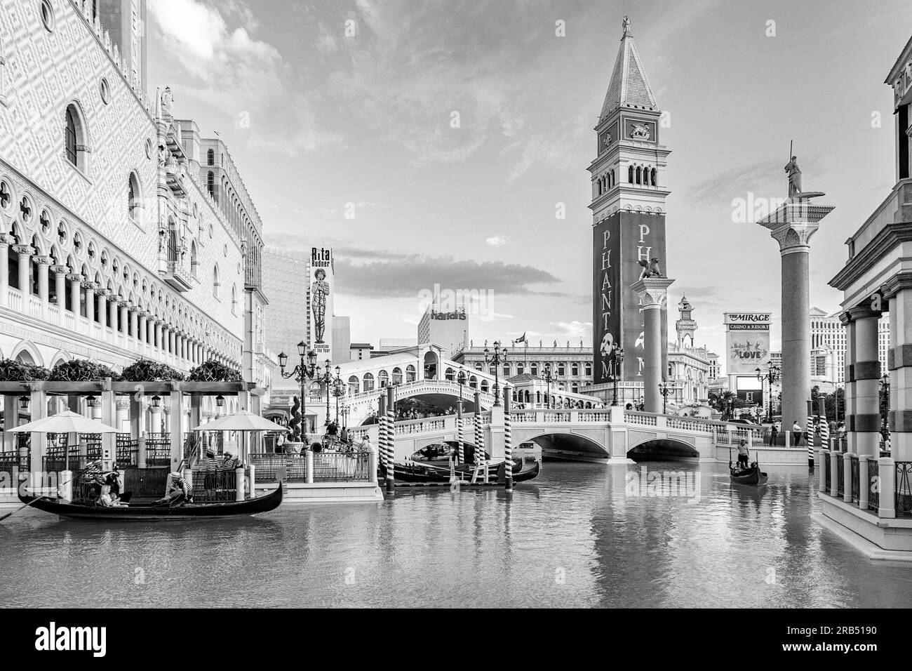 Las vegas 1999 Black and White Stock Photos & Images - Alamy