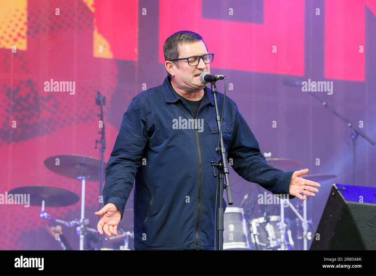 Glasgow, UK. 07th July, 2023. Paul Heaton played the annual music festival TRNSMT in Glasgow Green, Glasgow, Scotland. He was supported by Rianne Downey from Bellshill, Scotland, UK, Credit: Findlay/Alamy Live News Stock Photo