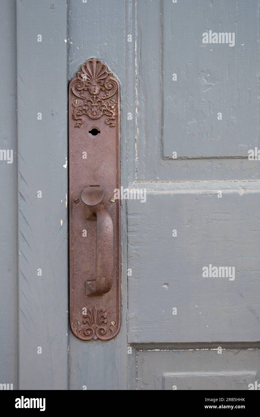 Exterior hardware hi-res stock photography and images - Alamy
