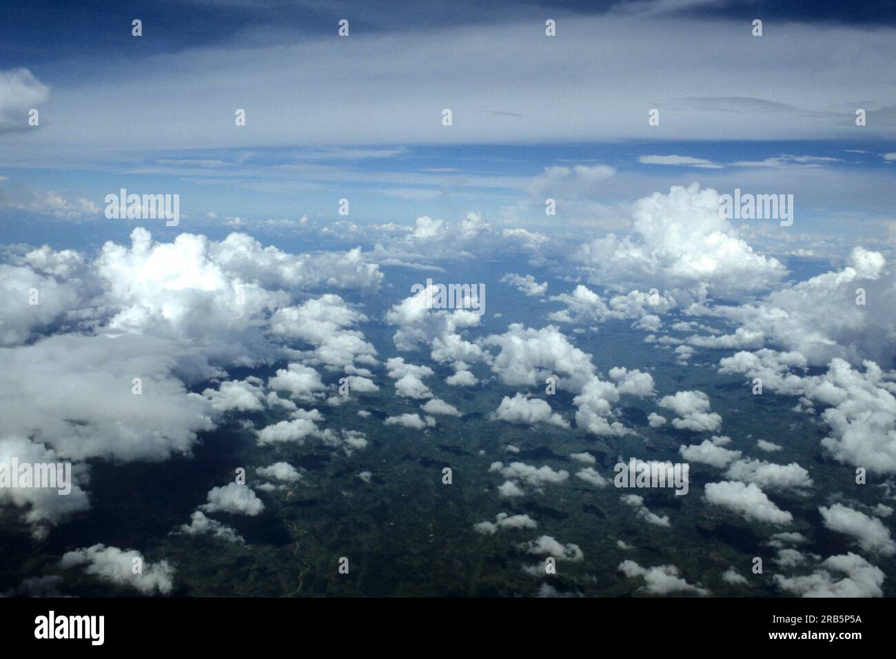 Aerial sky hi-res stock photography and images - Alamy