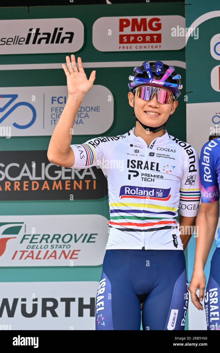 Alassio, Italy. 07th July, 2023. Th? Th?t Nguy?n (VIET) team Israele during Giro d'Italia Women - Stage 7 - Albenga-Alassio, Giro d'Italia in Alassio, Italy, July 07 2023 Credit: Independent Photo Agency/Alamy Live News Stock Photo