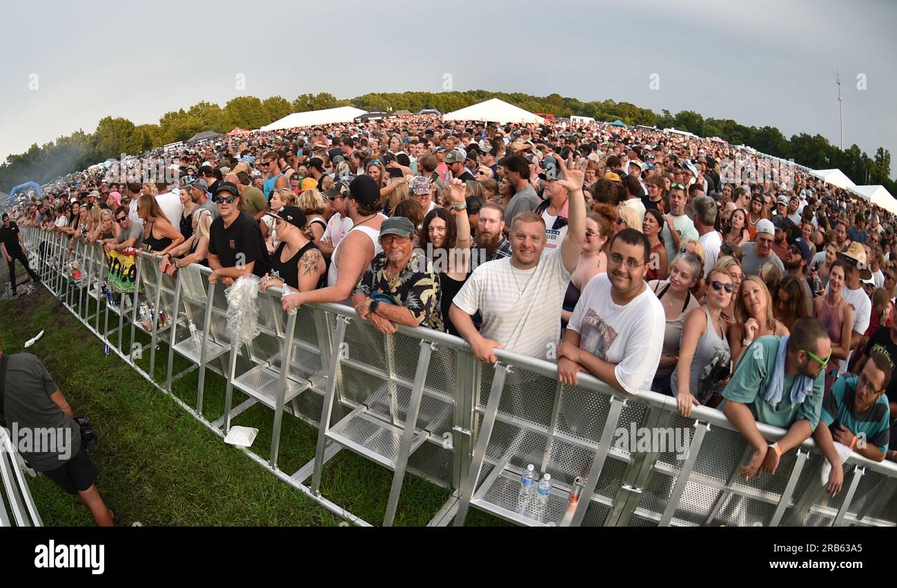 July 5, 2023, Virginia Beach, Virginia, USA: STICK FIGURE brings the reggae to the Backbay Farms in Virginia Beach, Virginia on 5 July 2023.Photo Â© Jeff Moore (Credit Image: © Jeff Moore/ZUMA Press Wire) EDITORIAL USAGE ONLY! Not for Commercial USAGE! Stock Photo