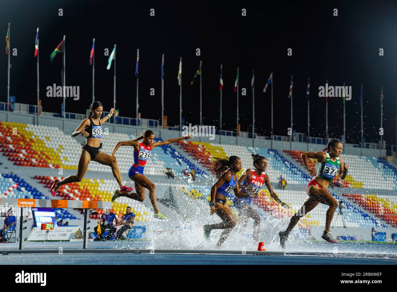 San Salvador, El Salvador. 07th July, 2023. Athletes take part in the Women's 3000m Steeplechase during the Latin American and Caribbean Games in San Salvador. (Photo by Camilo Freedman/SOPA Images/Sipa USA) Credit: Sipa USA/Alamy Live News Stock Photo