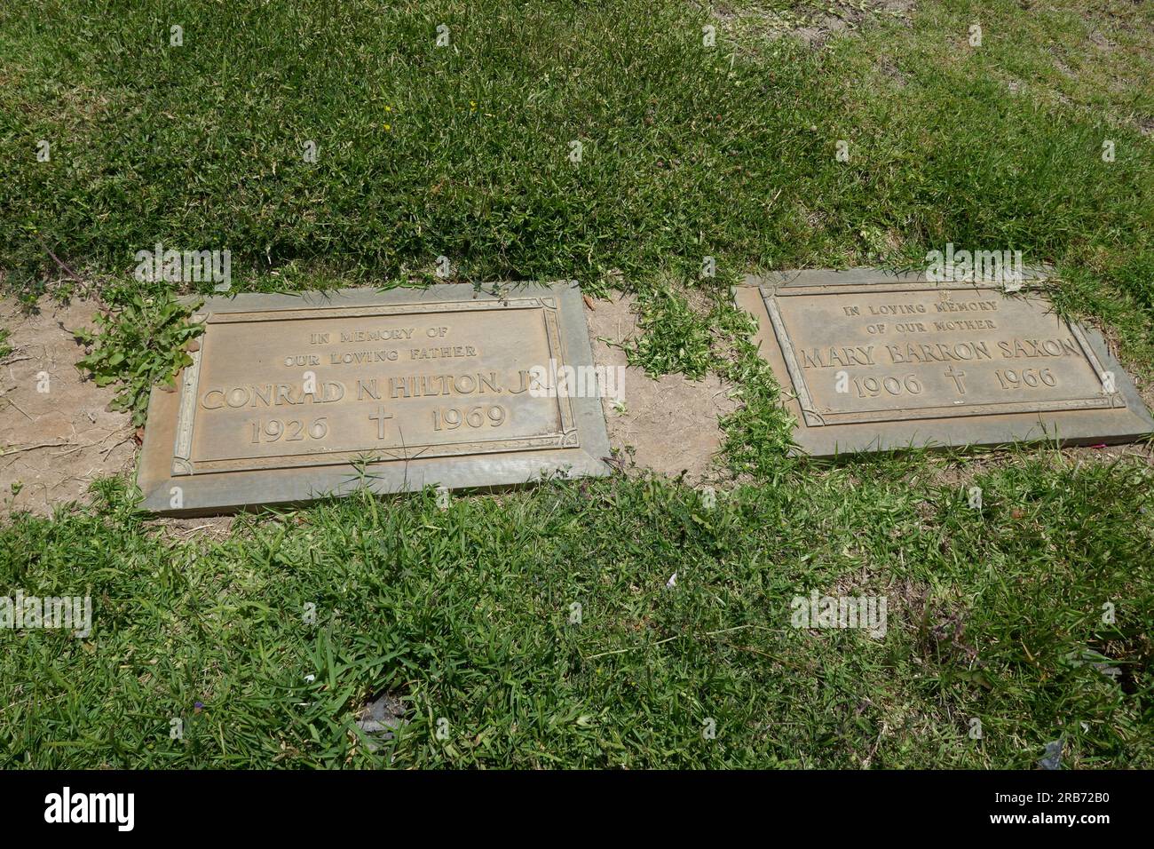 Culver City, California, USA 6th July 2023 Conrad Hilton Jr. Grave at