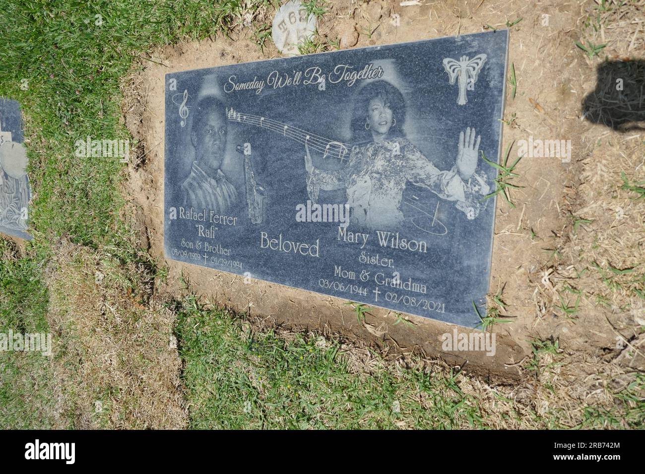 Culver City, California, USA 6th July 2023 Singer Mary Wilson Grave at ...