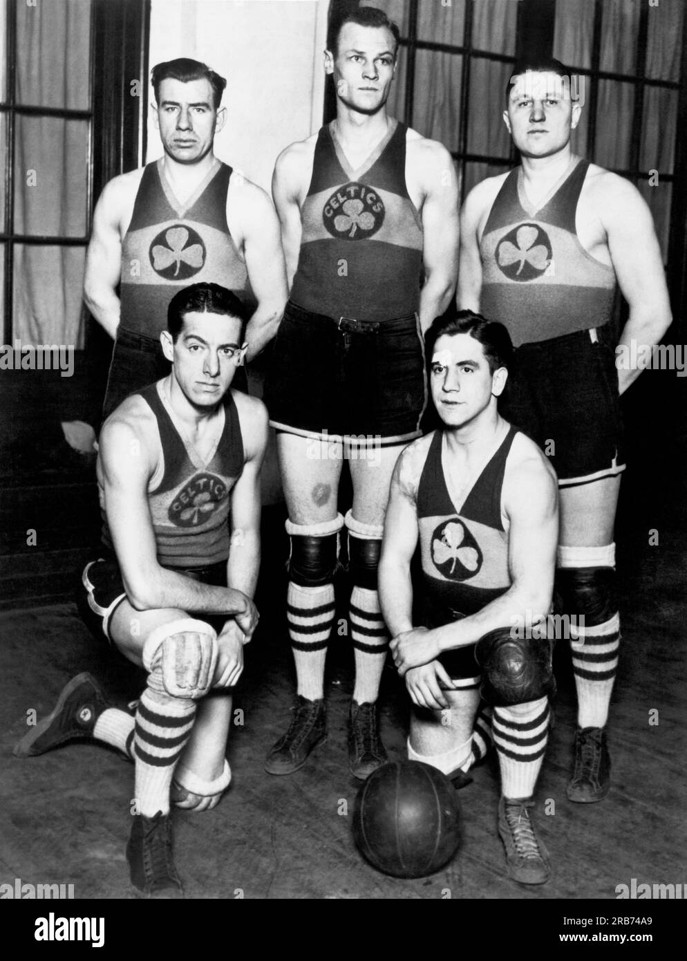 Black and white celtics cheap jersey