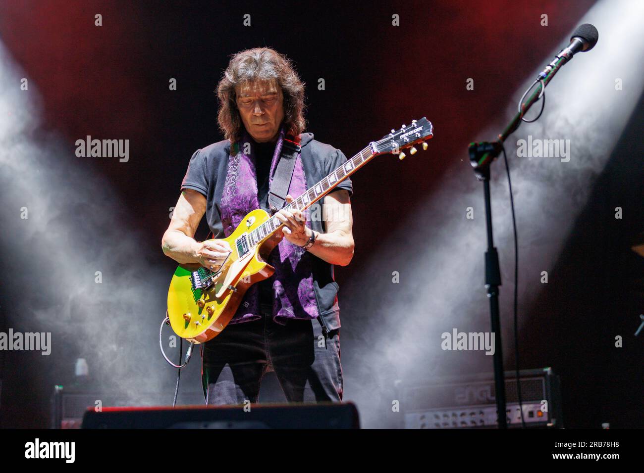 Steve hackett singer hi-res stock photography and images - Alamy