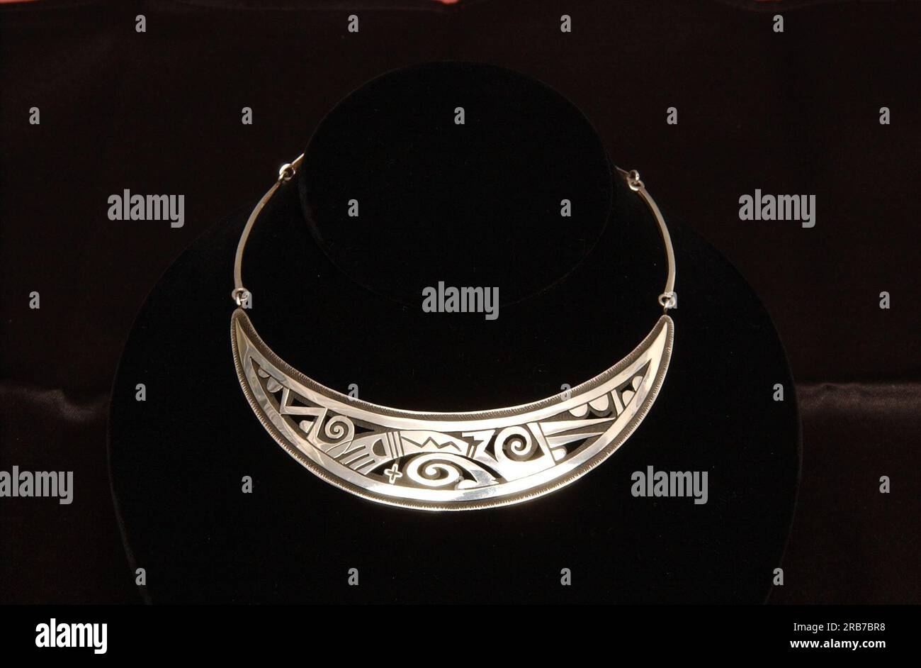Indian arts and crafts board hi-res stock photography and images - Alamy