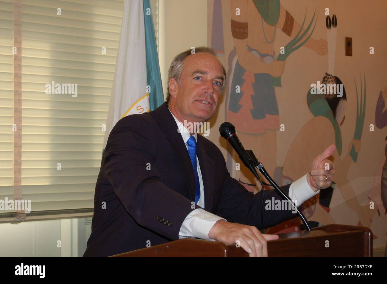 Secretary Dirk Kempthorne speaking at reception for Recreation Vehicle