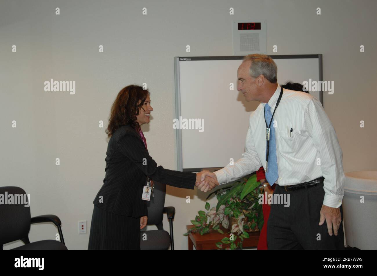 Visit of Secretary Dirk Kempthorne to the Tuba City Boarding School on