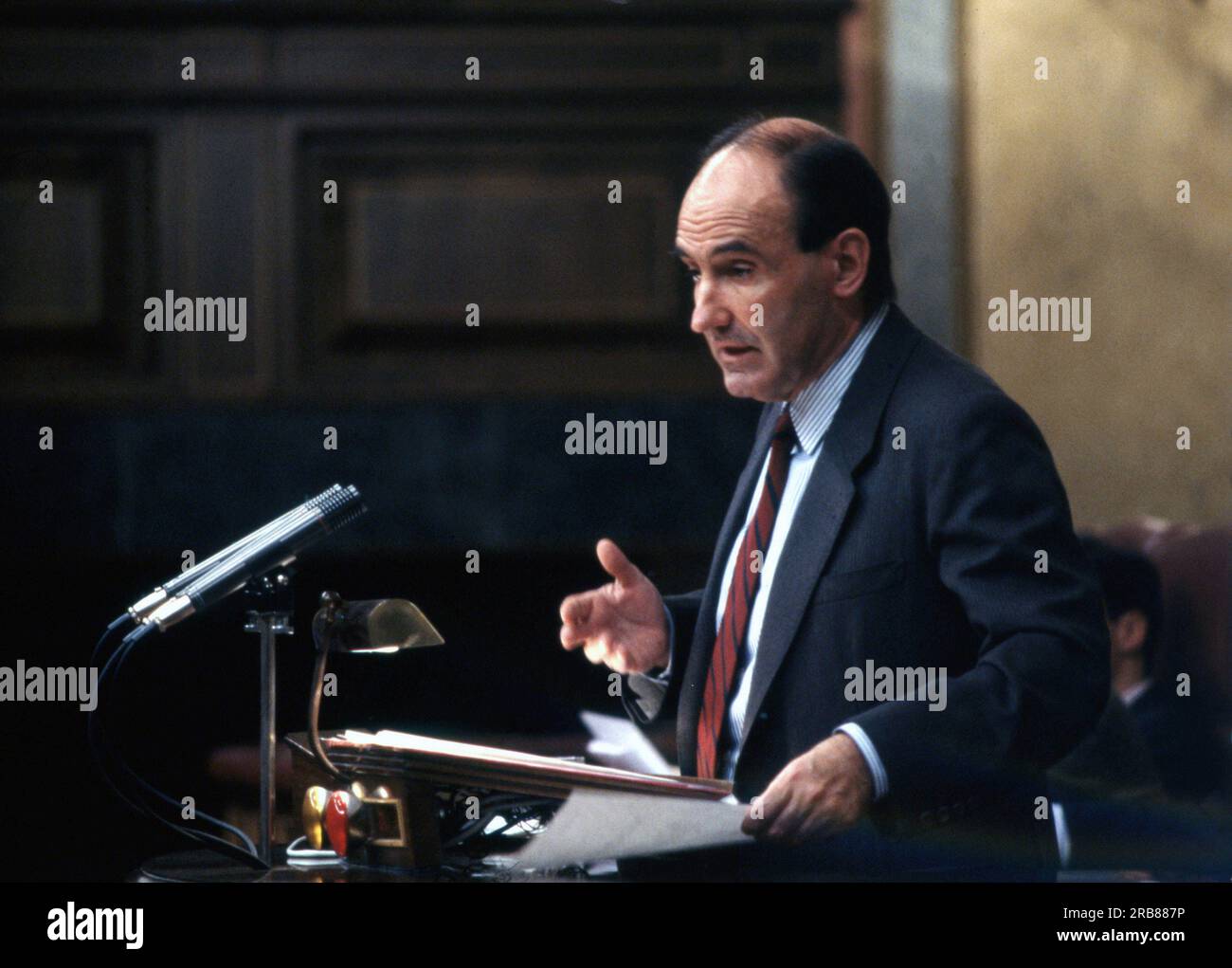 MIQUEL ROCA JUNYENT. ABOGADO Y POLITICO ESPAÑOL.1940-. UNO DE LOS ...