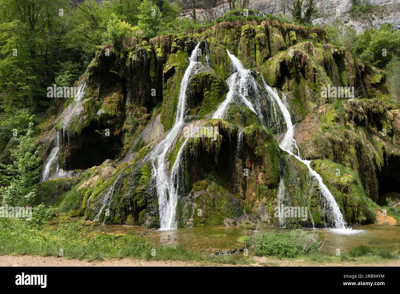 Cascades de Baume-les-Messieurs, Jura, Bourgogne-Franche-Comté, France, Stock Photo