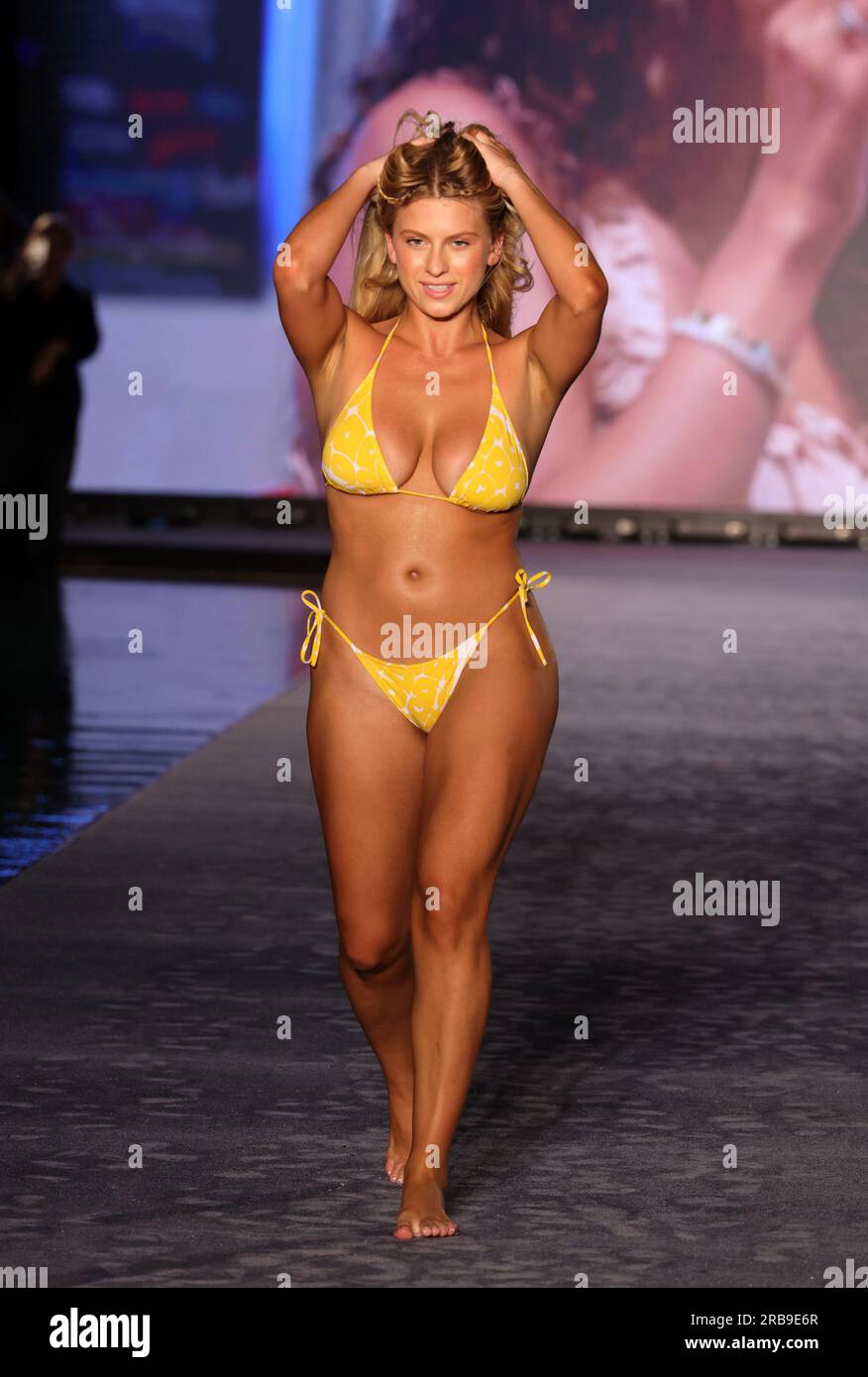 Xandra pohl hi res stock photography and images Alamy