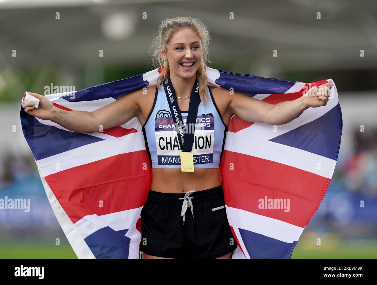 Molly Caudery celebrates winning the Women's Pole Vault during day one