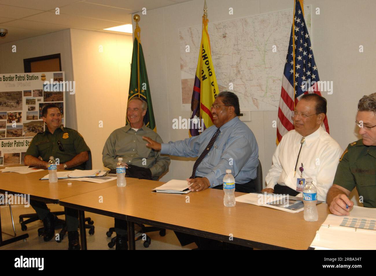 Visit of Secretary Dirk Kempthorne to Pima County, Arizona's border area with Mexico, for tours, discussions with Bureau of Indian Affairs staff and U.S. Customs and Border Protection personnel meeting at the Ajo Border Patrol Station Stock Photo