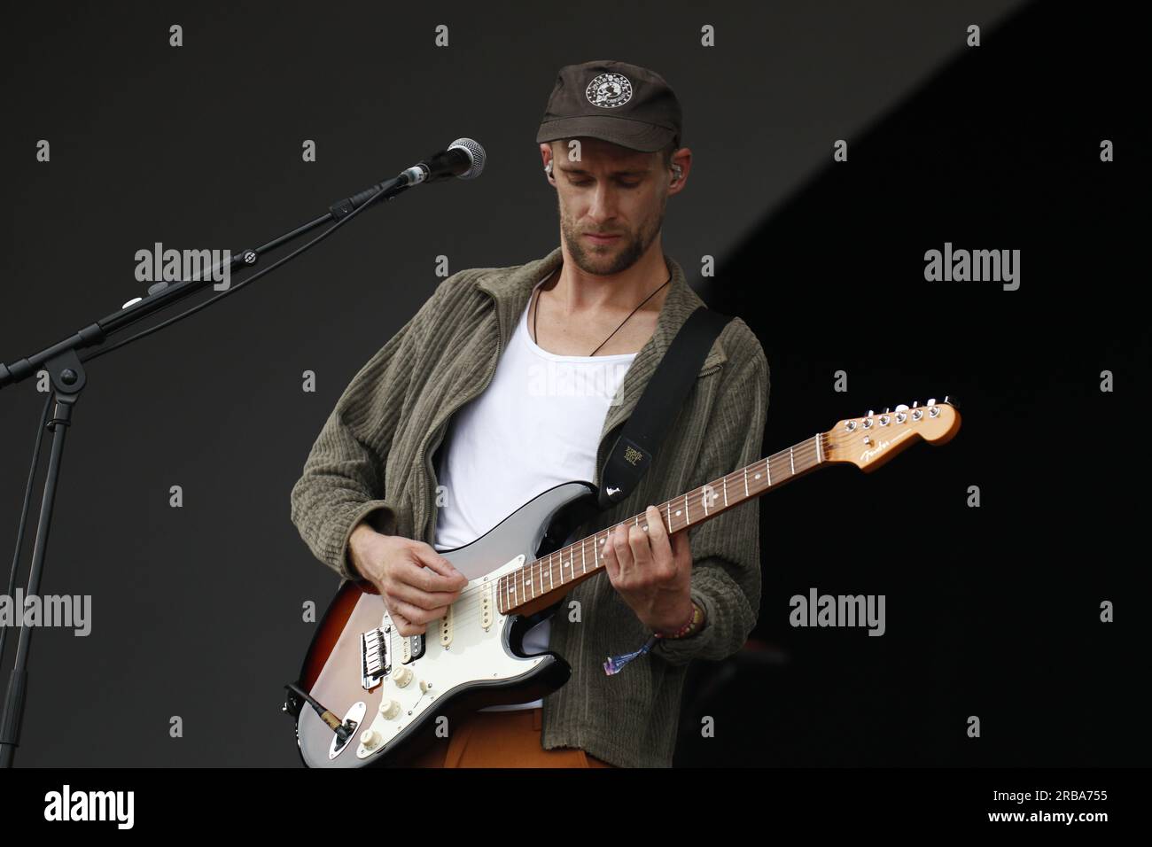 London, UK. 8th July, 2023. Pa Sheehy at Day 8 of American Express Presents BST Hyde Park in London, United, Kingdom. Credit: glamourstock/Alamy Live News Stock Photo