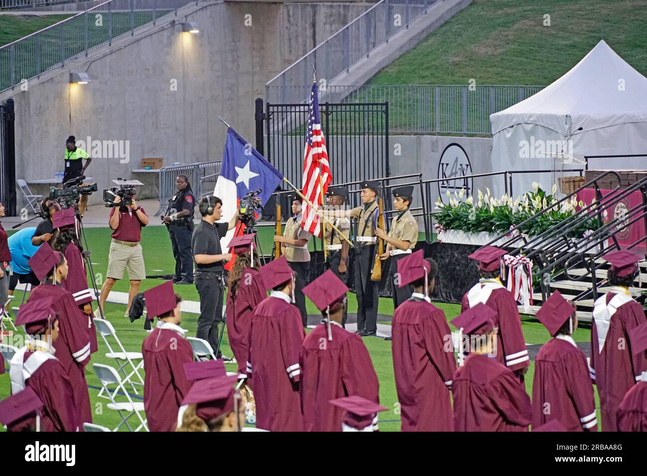 high-school-graduation-ceremony-stock-photo-alamy