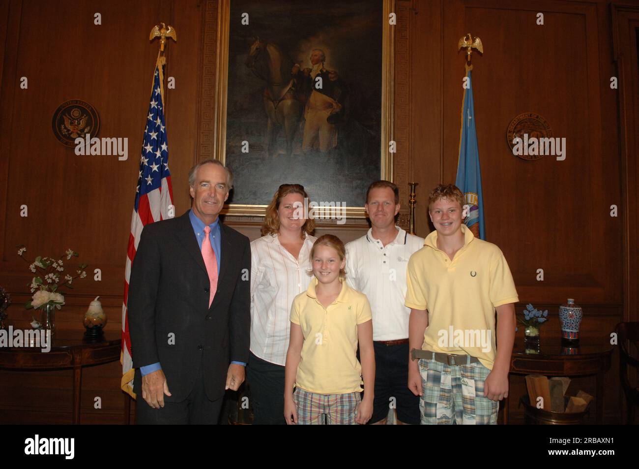 Secretary Dirk Kempthorne receiving visits at Main Interior from