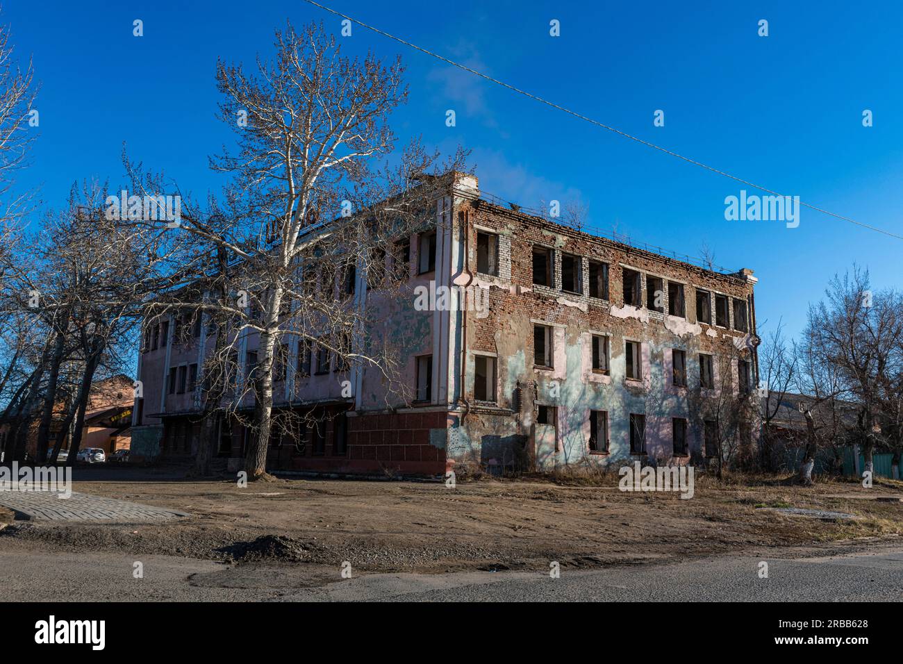 Collapsed building in Kurchatov, fomer headquarter of the Semipalatinsk Polygon, Kazakhstan Stock Photo