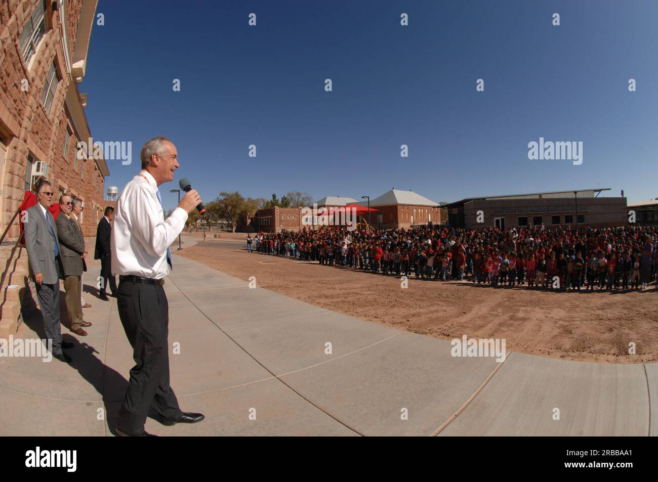 Visit of Secretary Dirk Kempthorne to the Tuba City Boarding School on