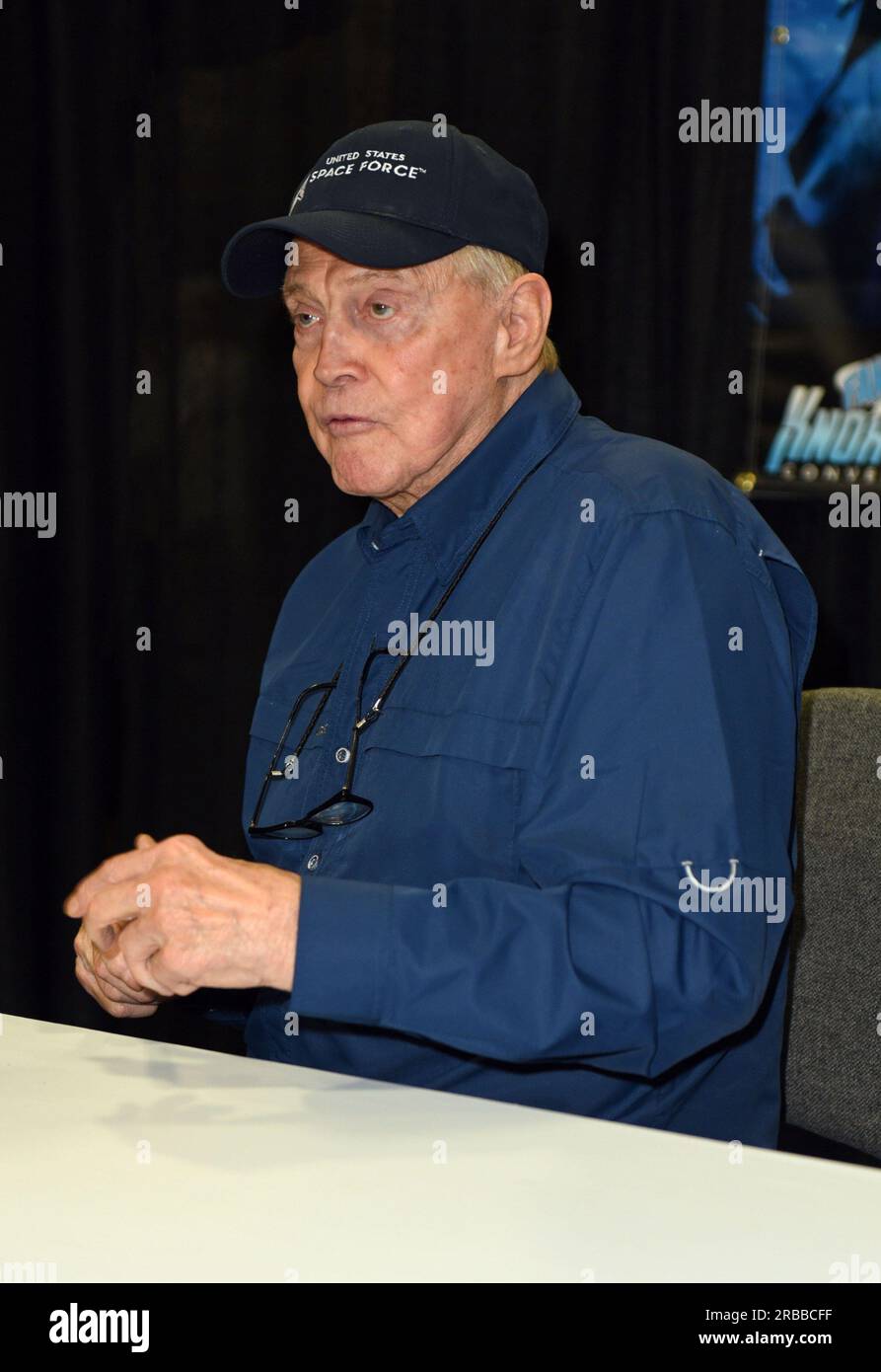 Knoxville, TN, USA. 8th July, 2023. Lee Majors at a public appearance