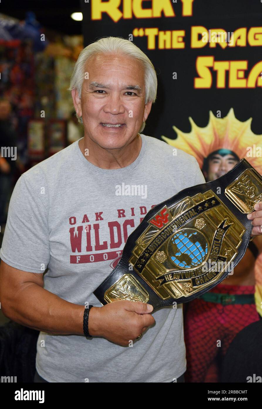 Knoxville, TN, USA. 8th July, 2023. Richard Henry Blood Sr, Ricky The Dragon Steamboat at a