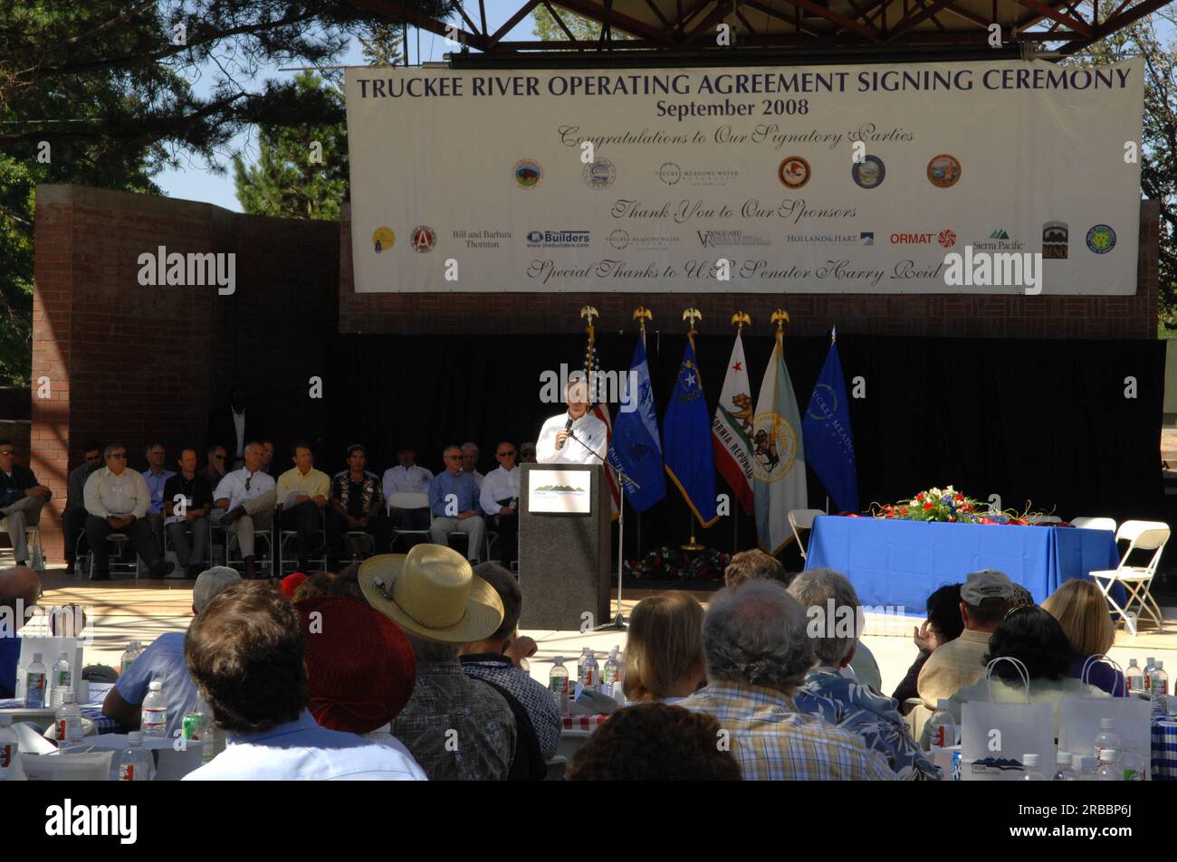 Paiute and ceremony hires stock photography and images Alamy