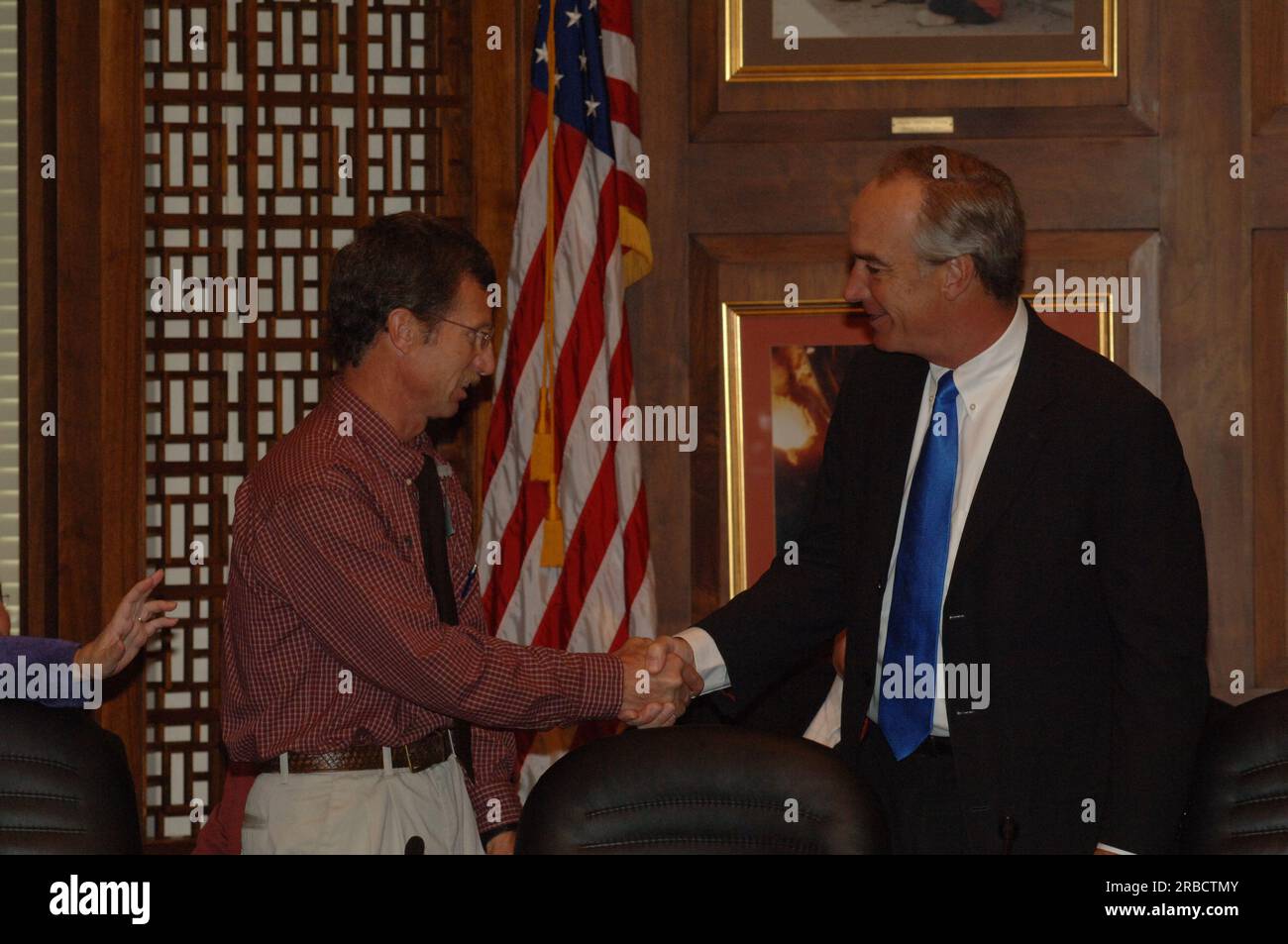Pacific Islands Tour: Visit of Secretary Dirk Kempthorne and aides to ...