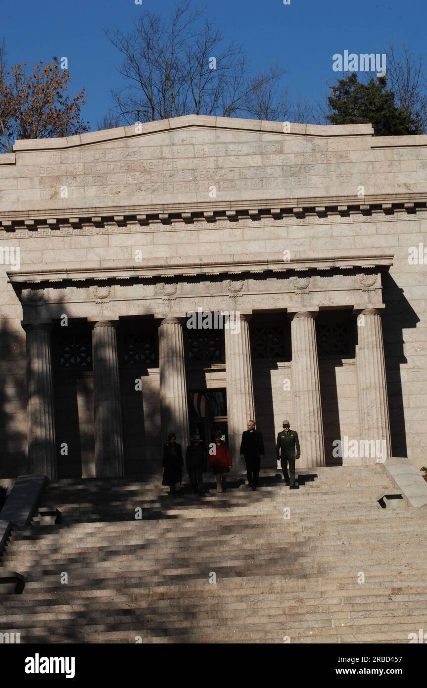 Visit of Secretary Dirk Kempthorne to the Abraham Lincoln Birthplace