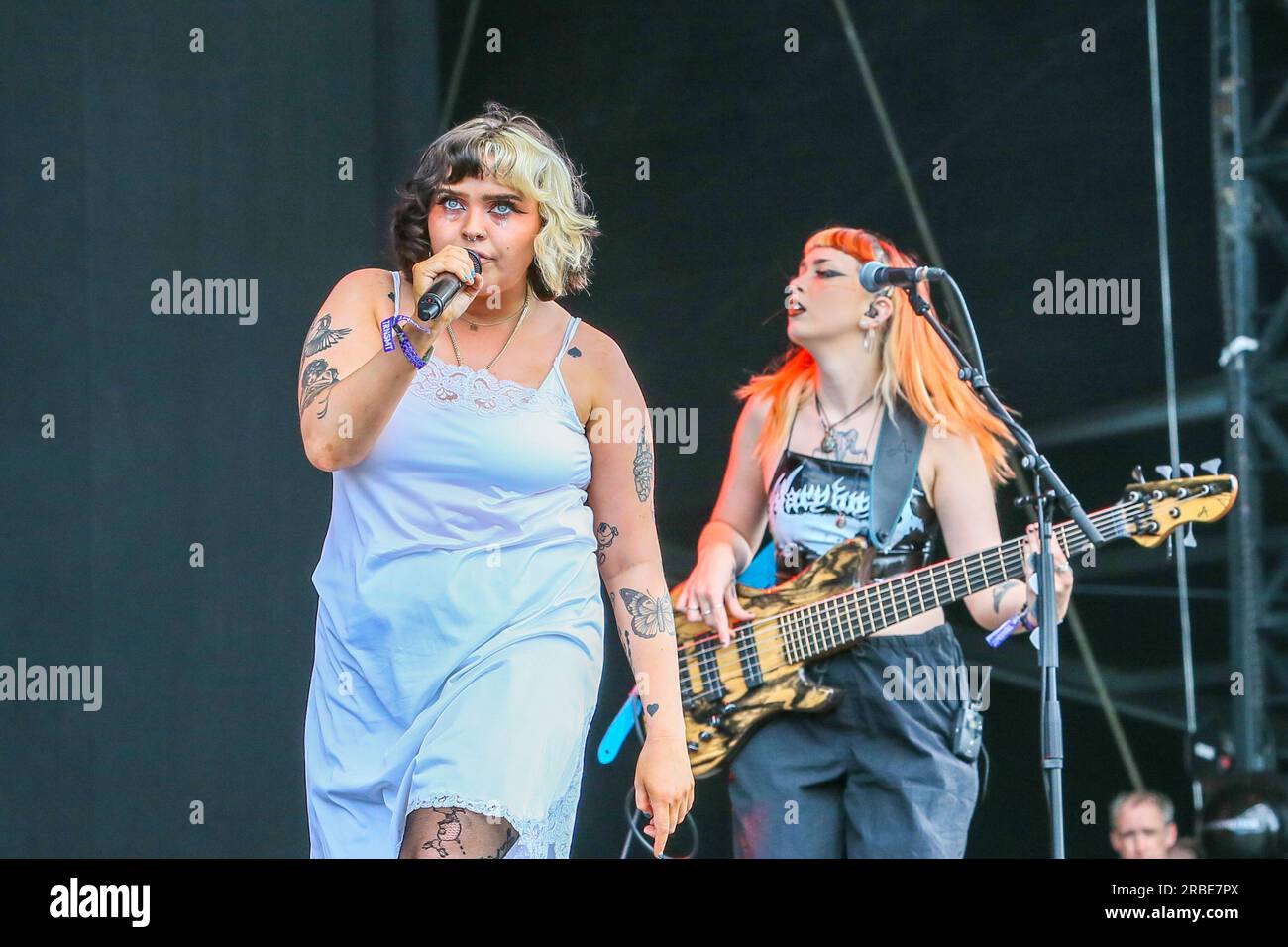 Glasgow, UK. 09th July, 2023. Crawlers rock band opened the third and