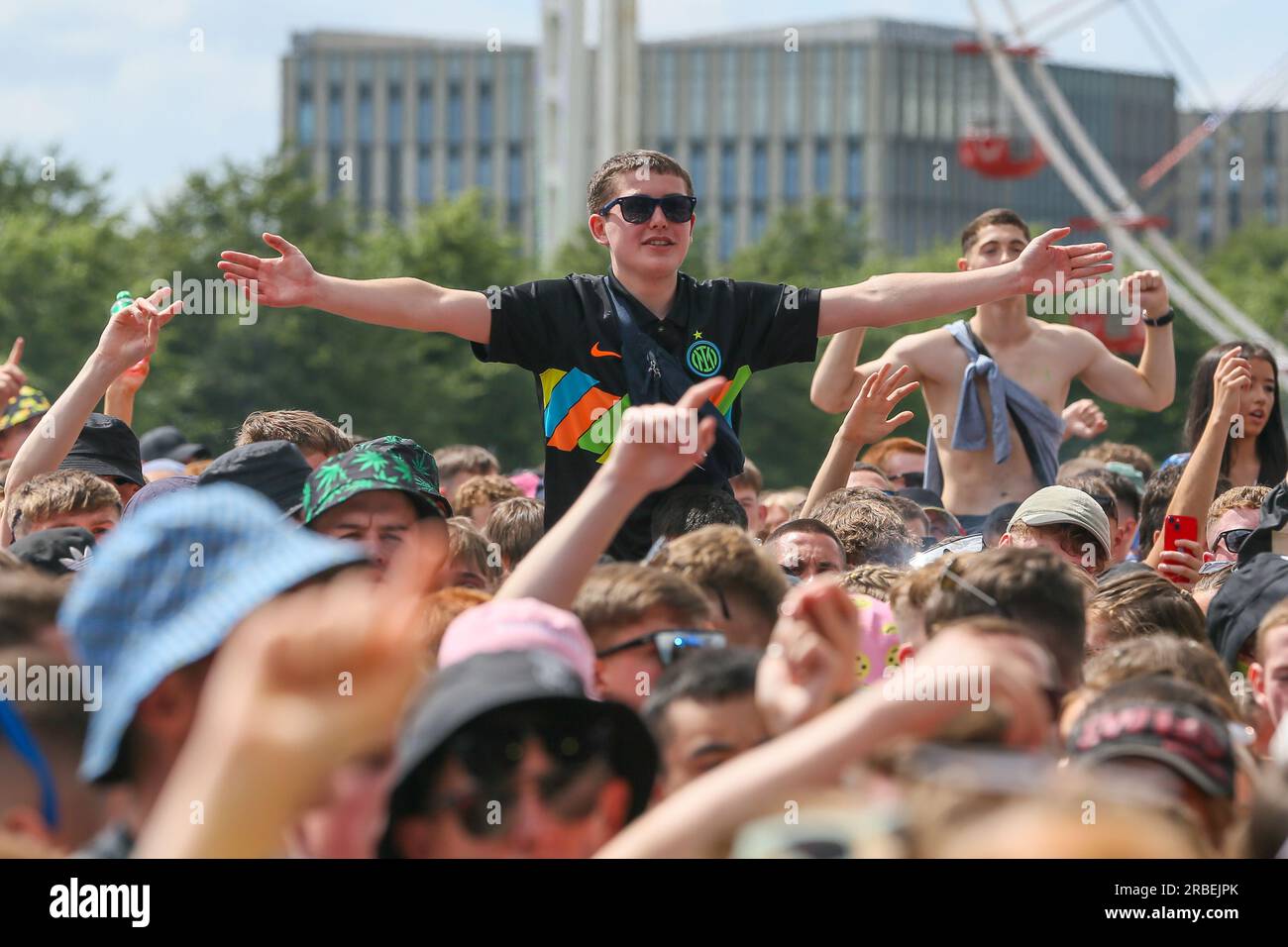 Glasgow, UK. 09th July, 2023. Music fans enjoy the sunny weather at TRNSMT music festival, Glasgow Green, Glasgow, UK. This annual festival has attracted a full attendance of 50,000 fans on the final day. Credit: Findlay/Alamy Live News Stock Photo