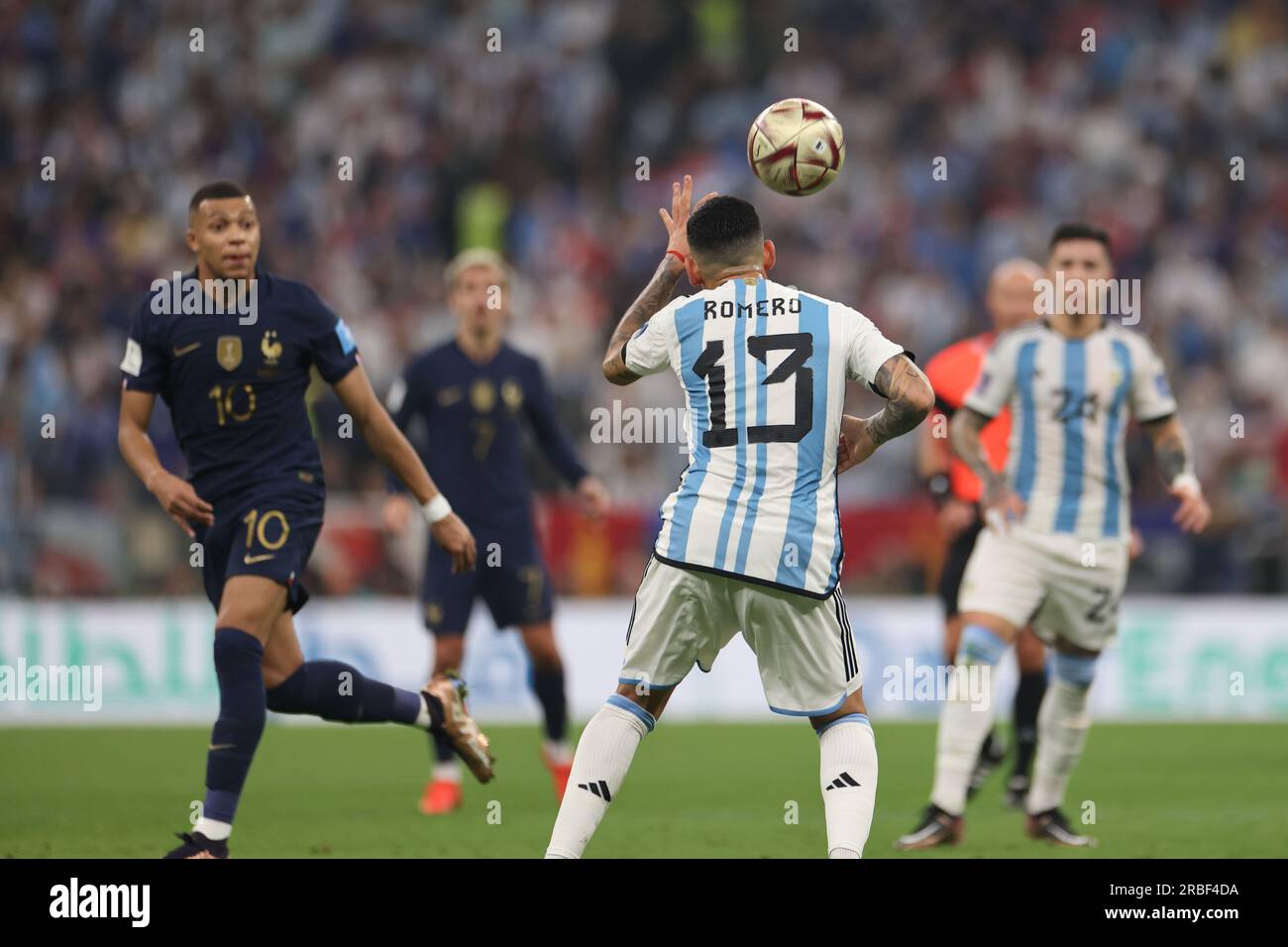 Lusail, Qatar, 18th. December 2022.Cristian Romero heading the ball during the match between Argentina vs. France, Match 64, Final match of the Fifa W Stock Photo