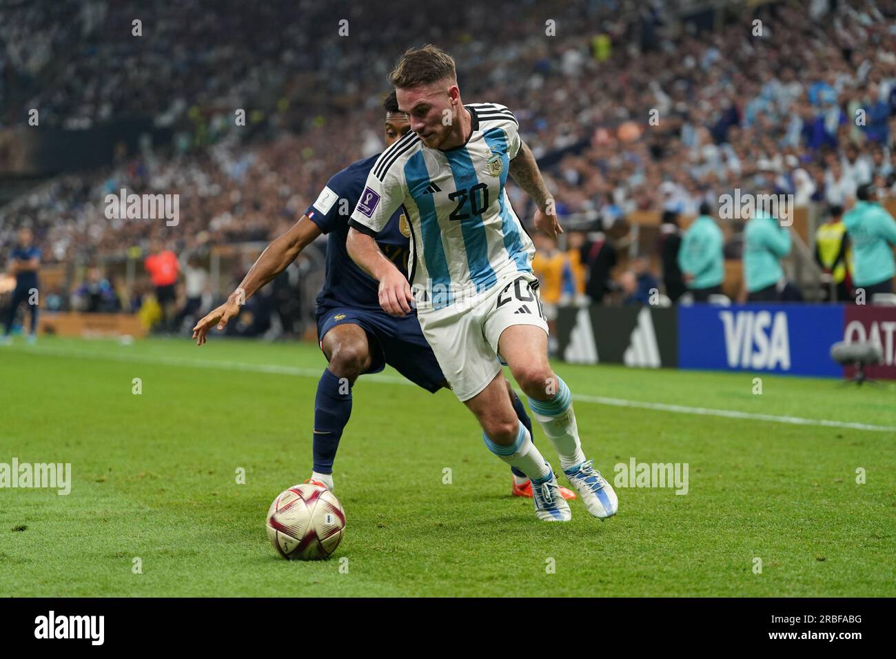 Lusail Iconic Stadium, Lusail, Qatar. 18th Dec, 2022. FIFA World Cup  Football Final Argentina versus France; Alexis Mac Allister of Argentina  lifts the world cup trophy Credit: Action Plus Sports/Alamy Live News