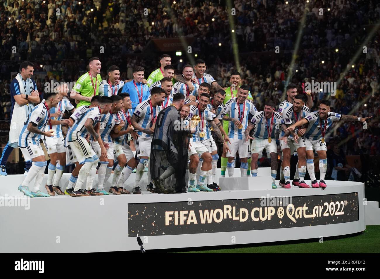 Lusail, Qatar, 18th. December 2022. Lionel Messi previous to lift the Fifa World Cup. Argentina vs. France, Match 64, Final match of the Fifa World Cu Stock Photo