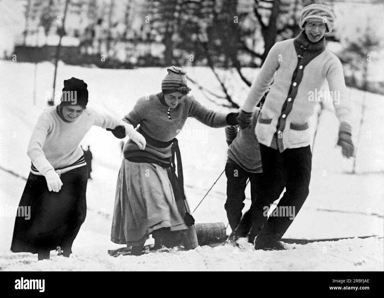 World 1897 Three women have a toboggan party Stock Photo Alamy