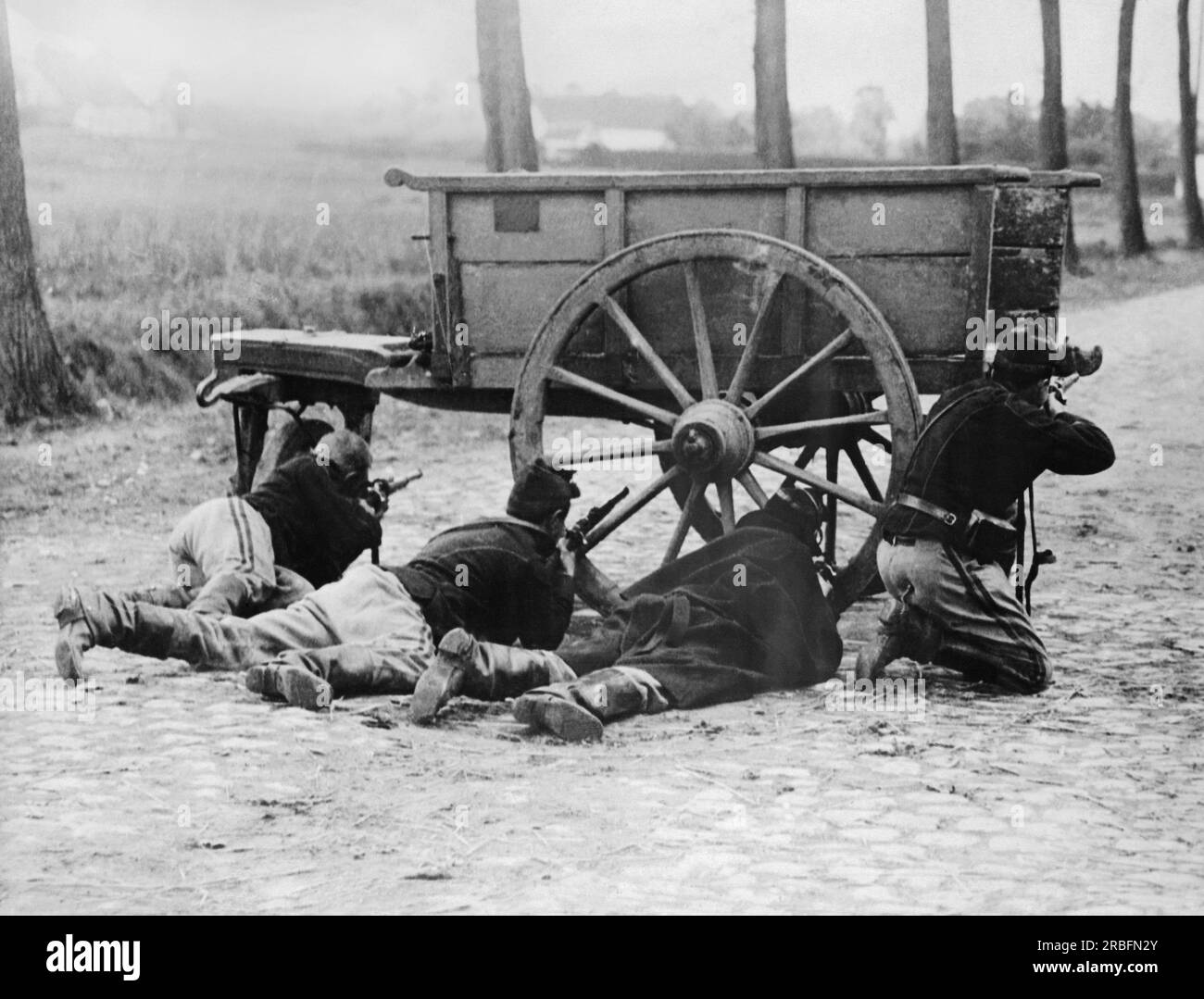 Antwerp, Belgium c. 1914 A party of Belgian infantrymen defending