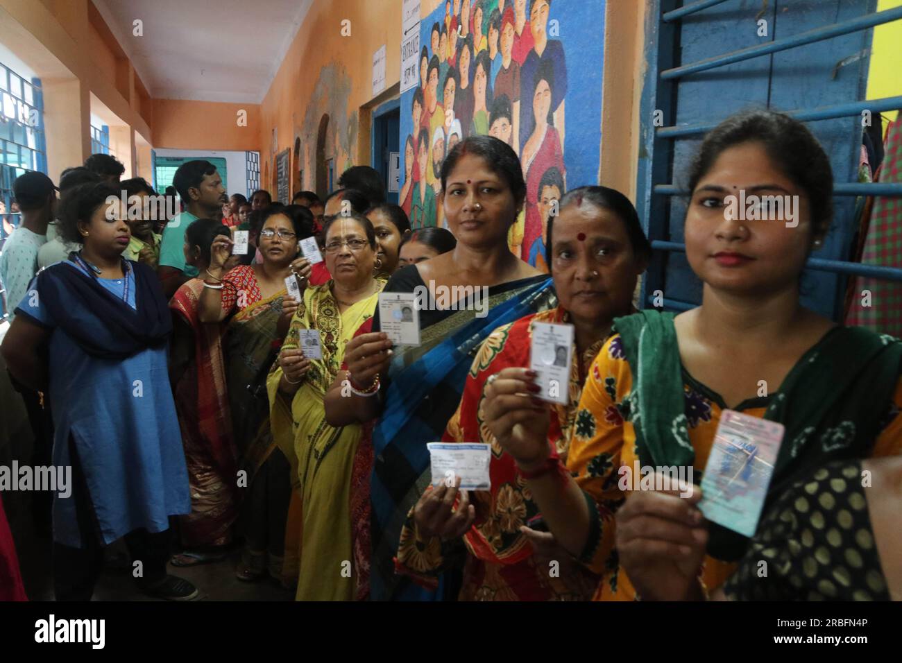 Indian voting in polling station hires stock photography and images