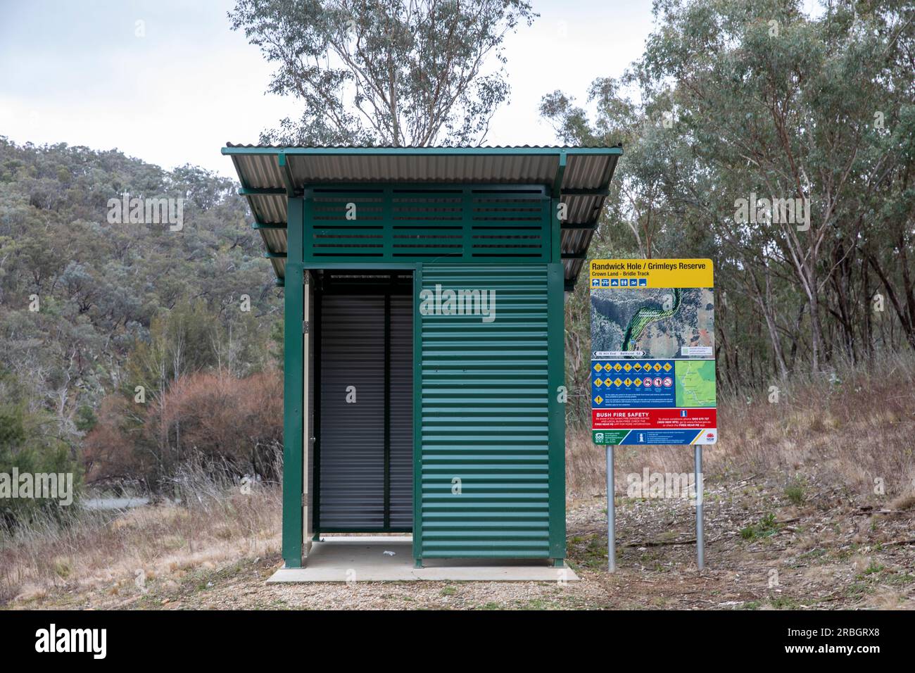 Hill End bridle path track and drop toilet facility for campers at Randwick hole reserve, New South Wales,Australia Stock Photo