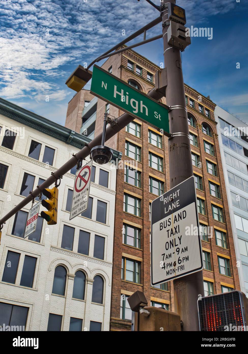 High st street sign in downtown Columbus Ohio USA 2023 Stock Photo