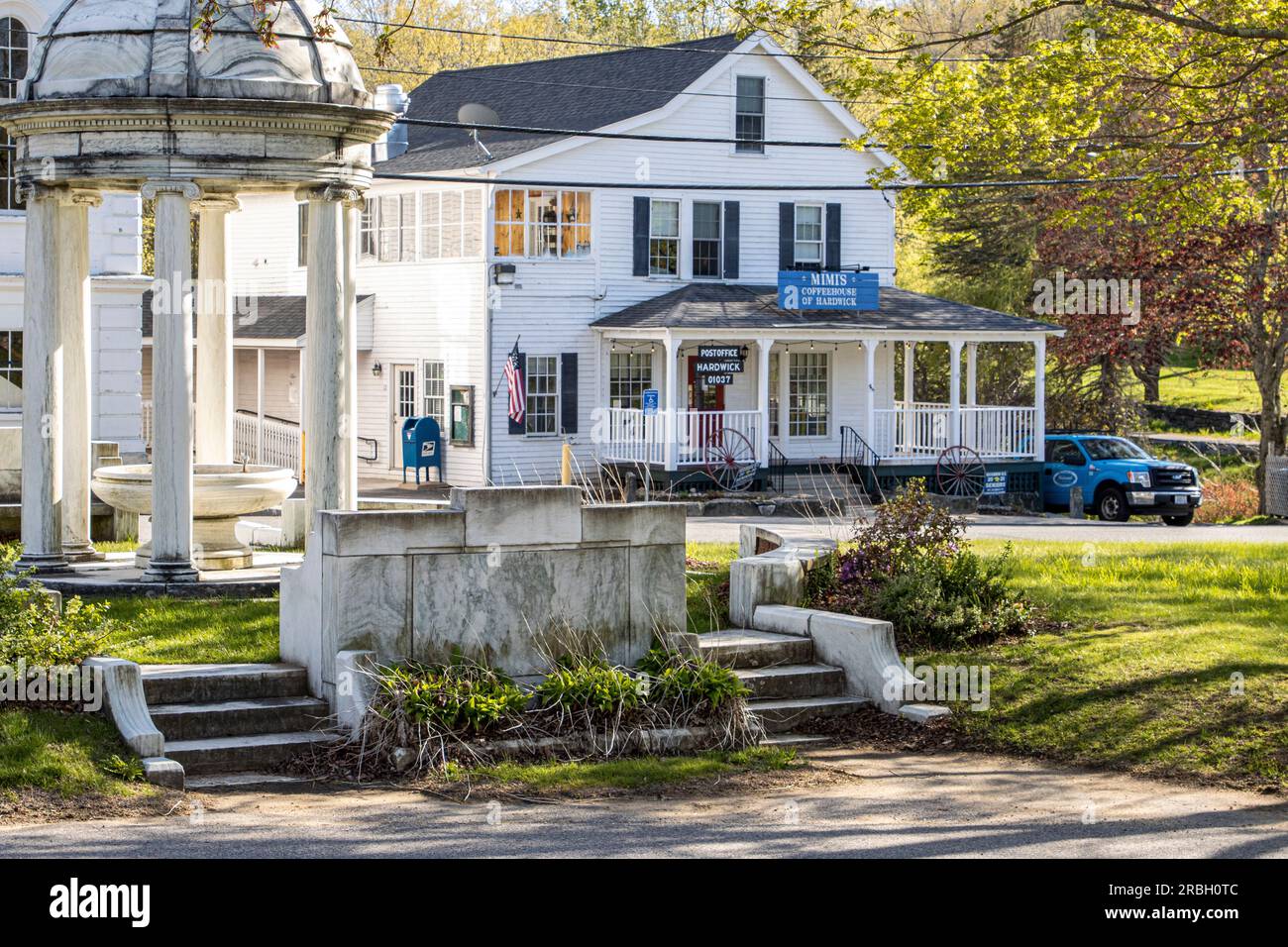 The Hardwick, MA town common Stock Photo Alamy
