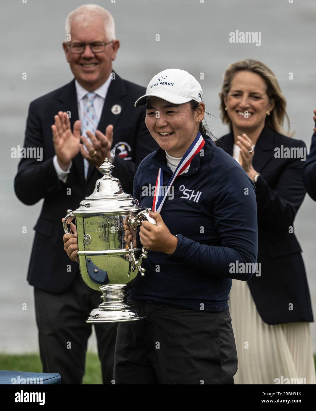 Pebble Beach, United States. 09th July, 2023. Allison Corpuz of Kapolei, Hawaii holds the trophy