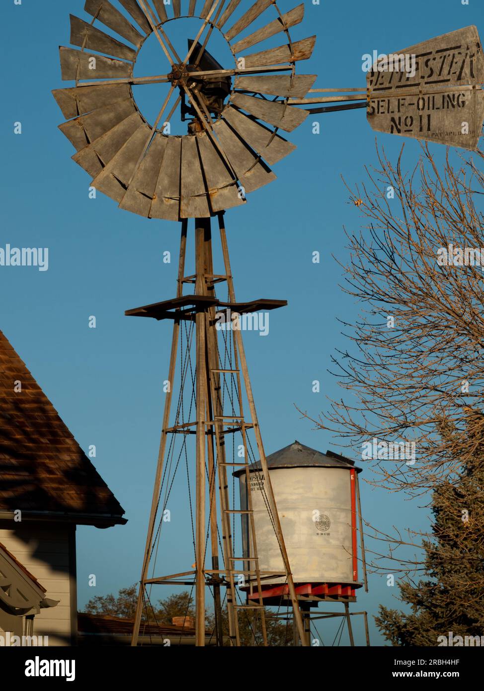 Old Farm House Stock Photo Alamy