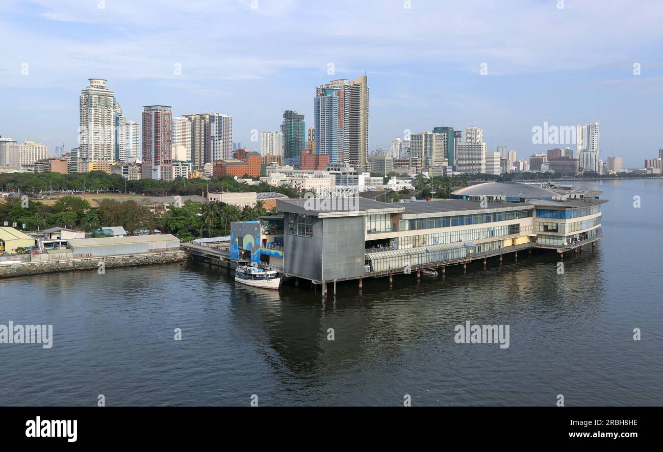The oceanarium 'Manila Ocean Park' (oceanarium) seen from the bay, Philippines, hotel H2O, sea view, baywalk skyline, beachfront promenade, attraction Stock Photo