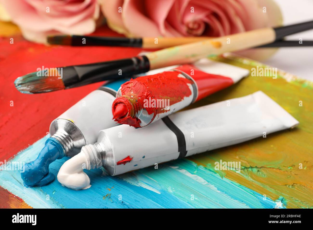 Object oil painting supplies hi-res stock photography and images