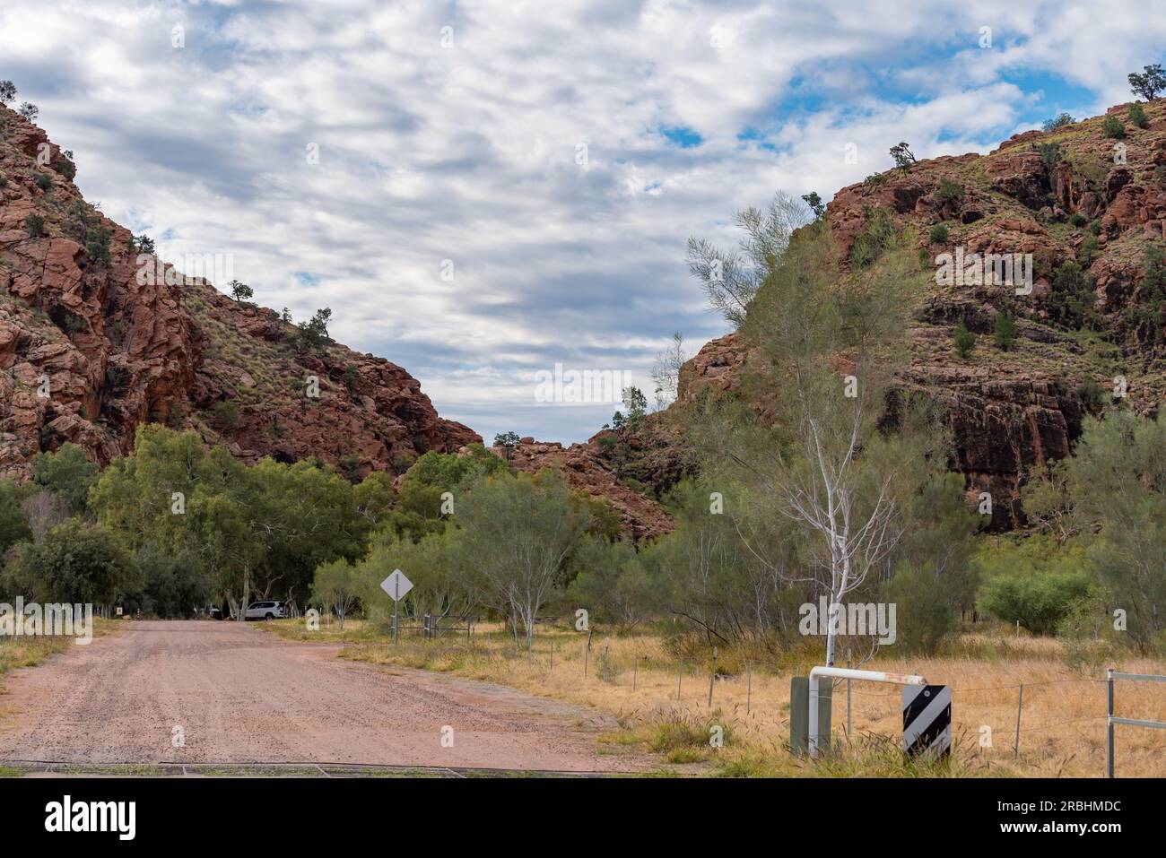 Central arrernte people hi-res stock photography and images - Alamy