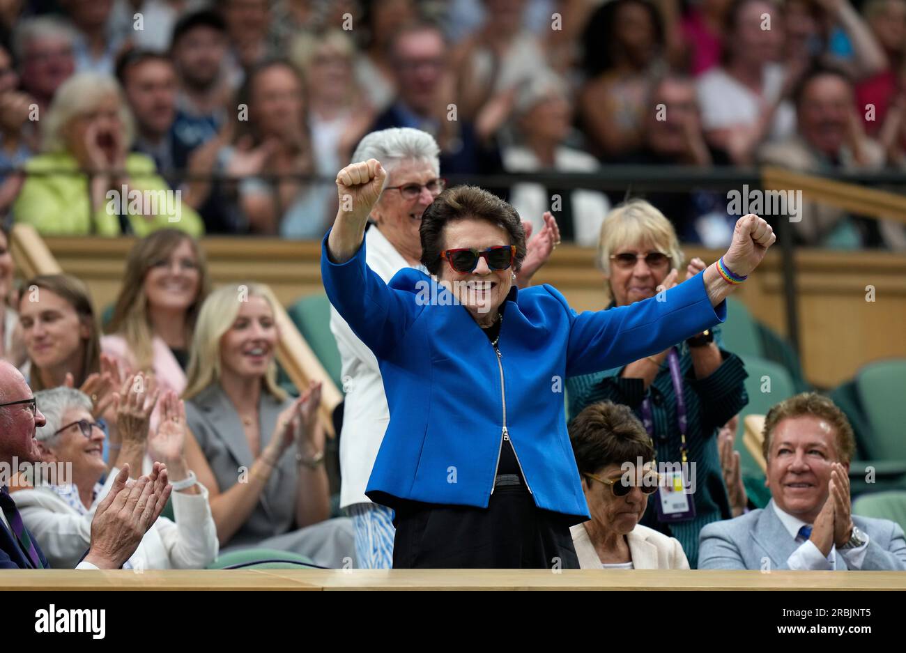 Tennis legend Billie Jean King acknowledges the crowd after being